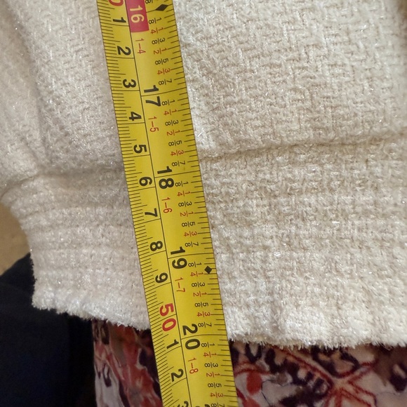 Christian Lacroix Cream Bouclé Tweed Vest | Size Large - Picture 14 of 14